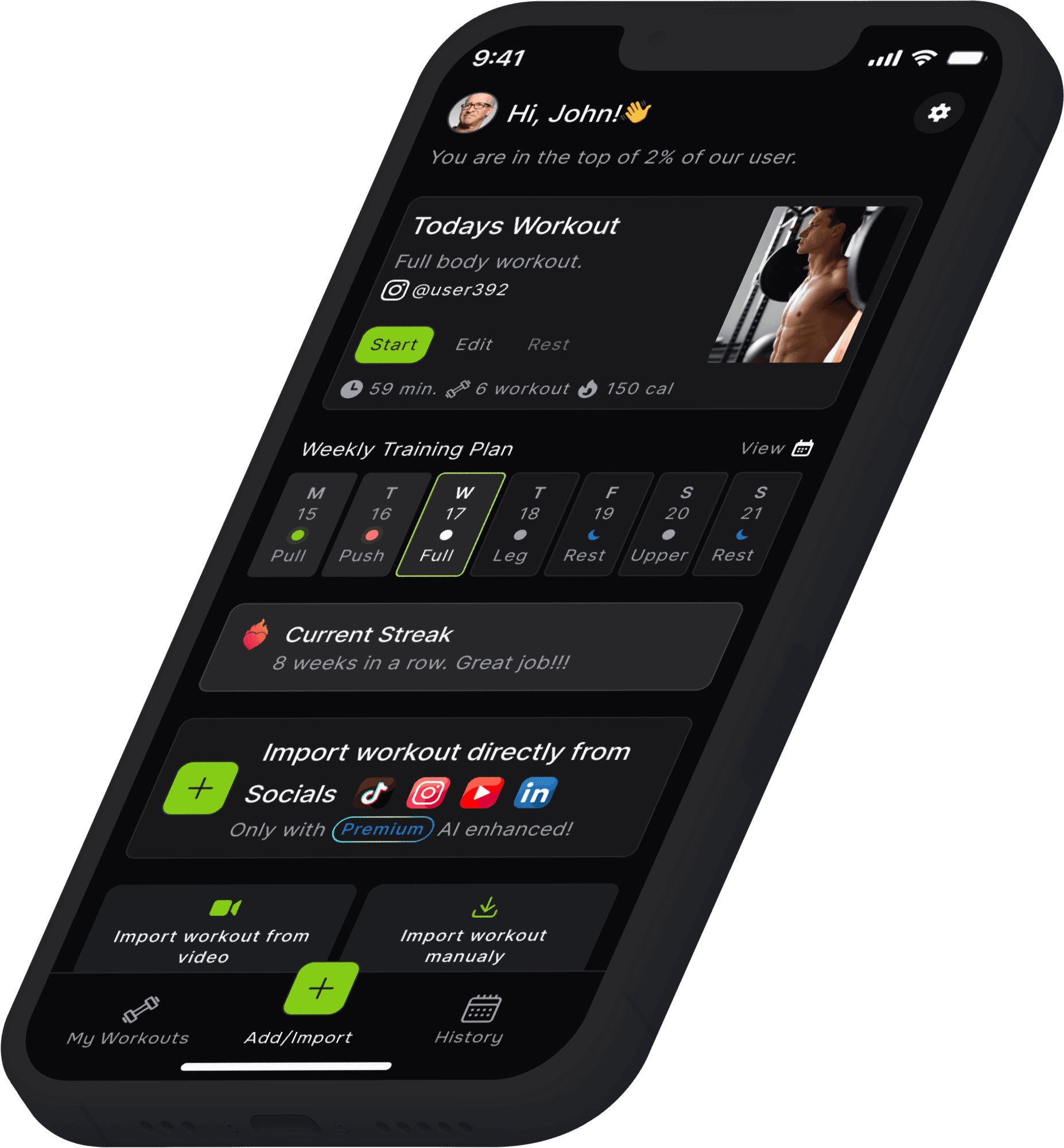 App home screen showing weekly training plan and streak